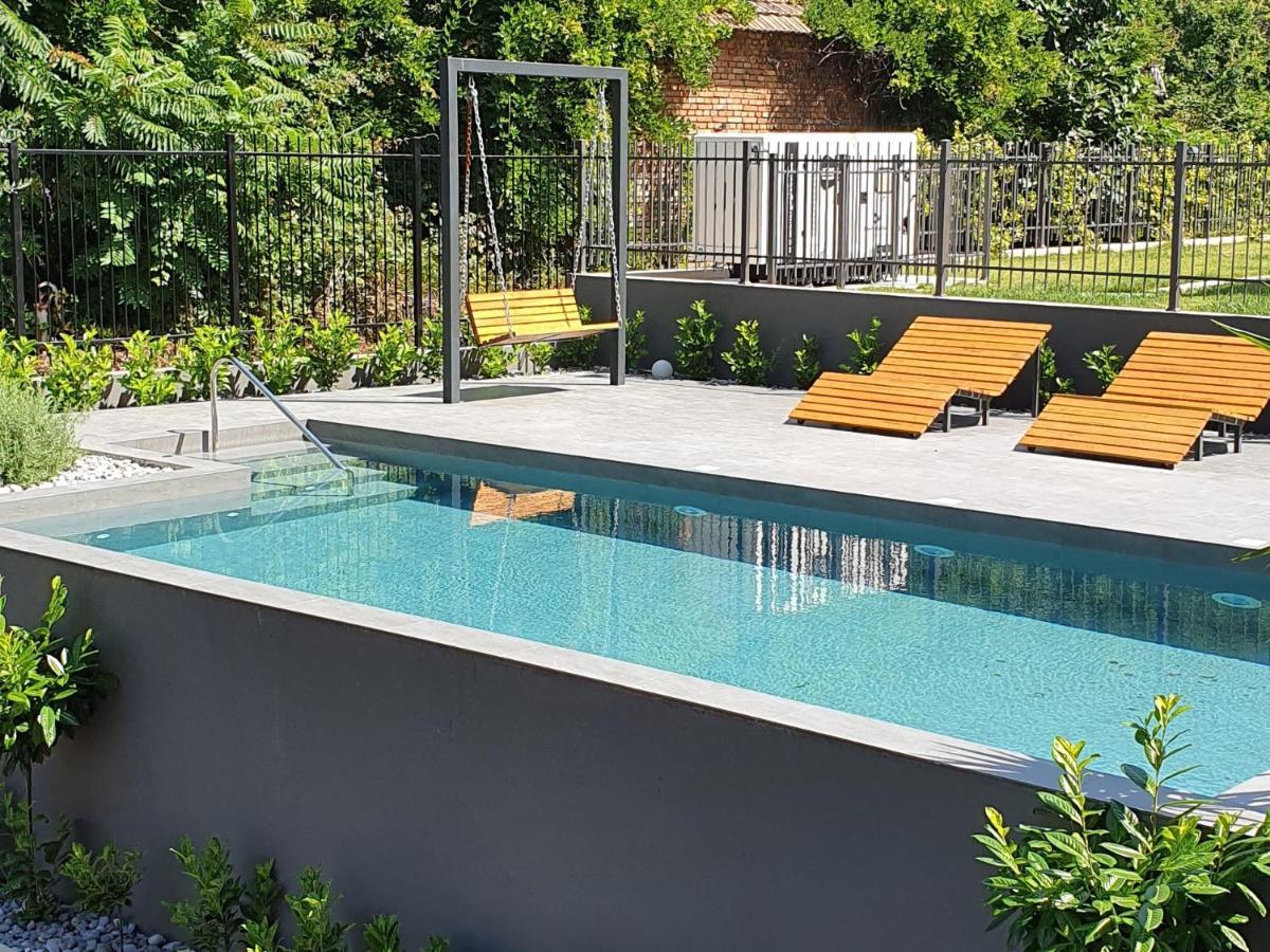 Bjelica Rental Apartments - Nela Apartment 蒂瓦特 外观 照片